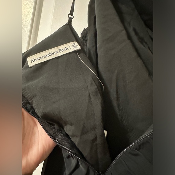 Abercrombie & Fitch Asymmetrical Ruched Dress - Picture 9 of 11